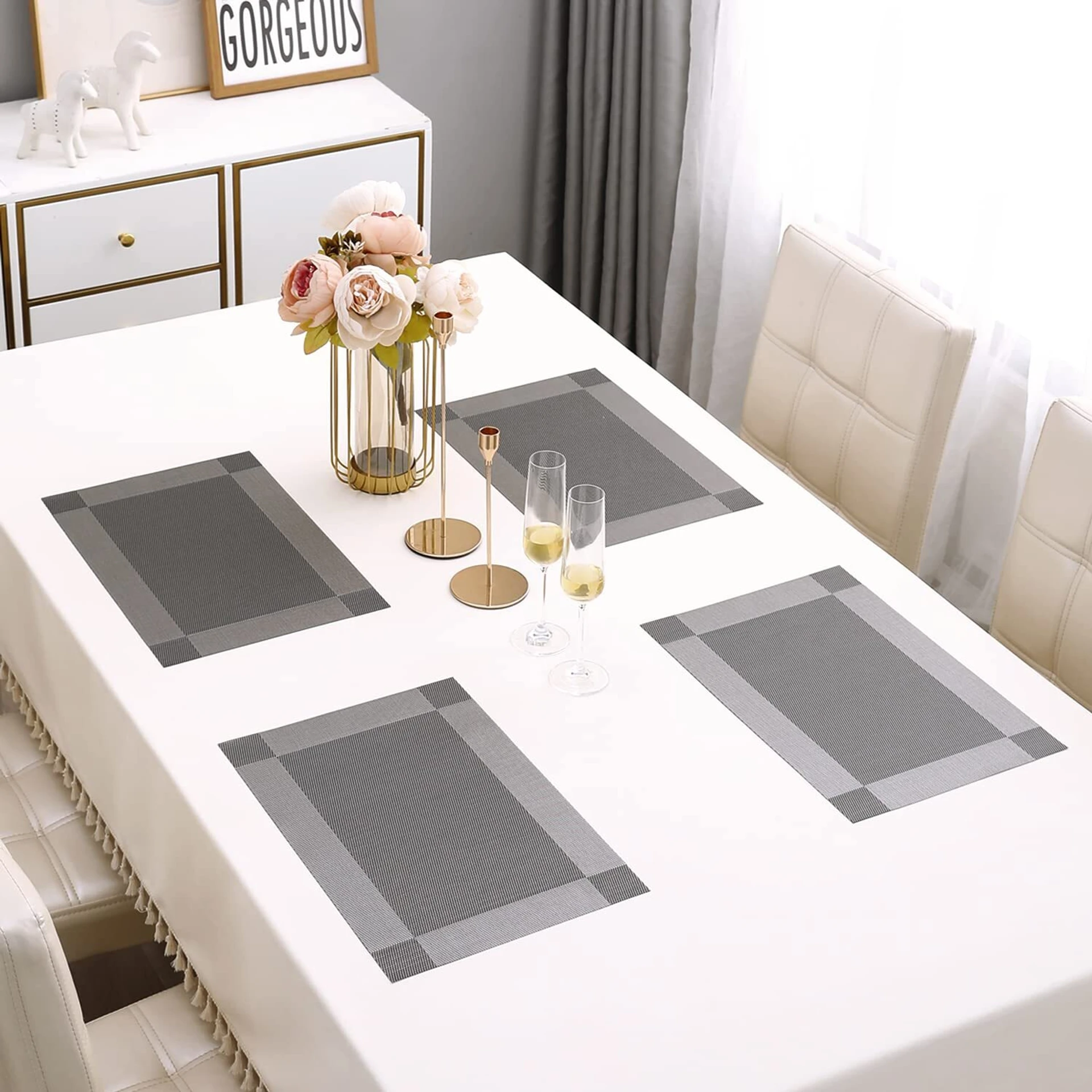 HOKiPO 4-Seater Table Placement Set