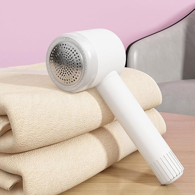 2-in-1 Electric Fabric Shaver with Lint Roller – Clothes Lint & Bobble Remover