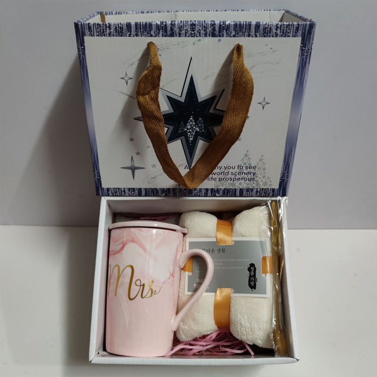 New Year Gift Custom Mug Towel Set Birthday Gift Box Set