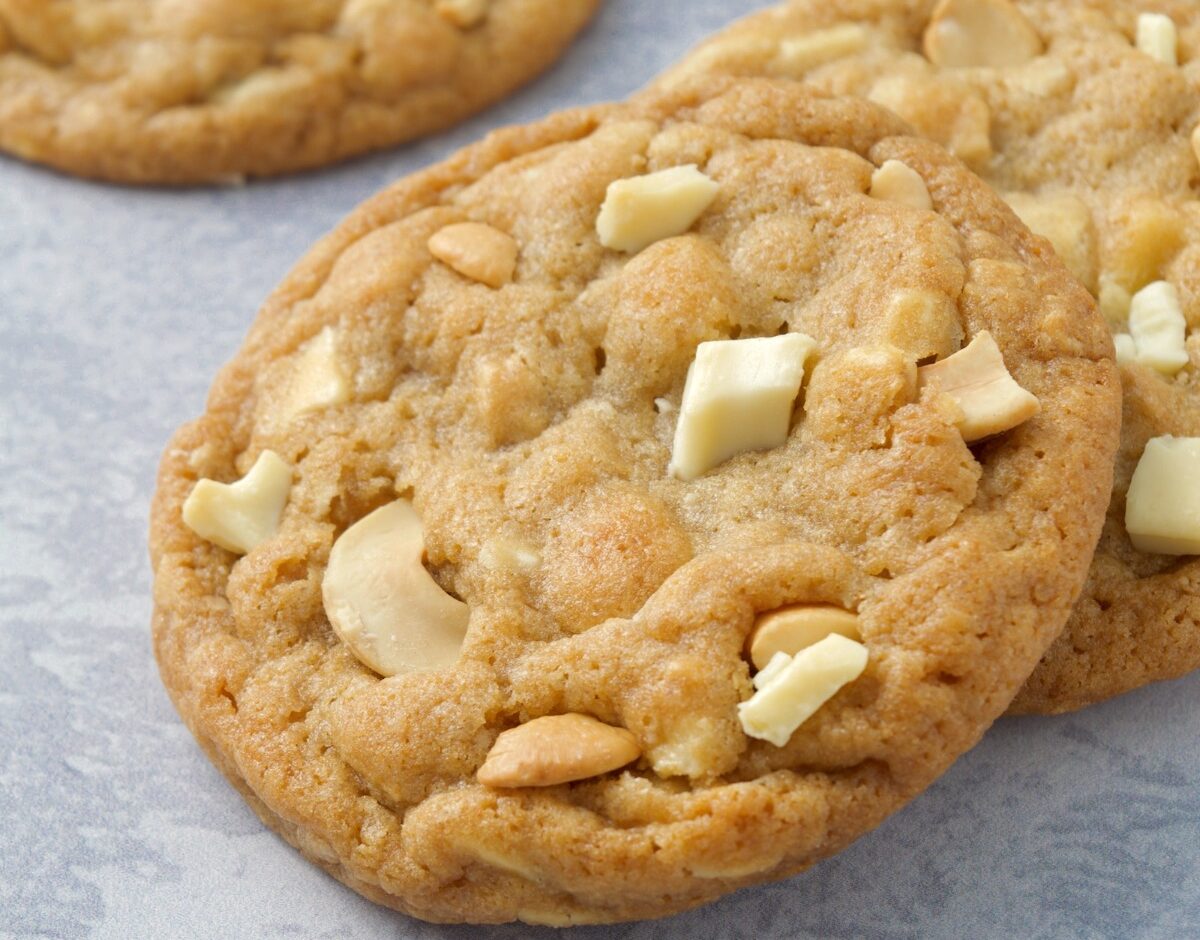 Cashew Cookies