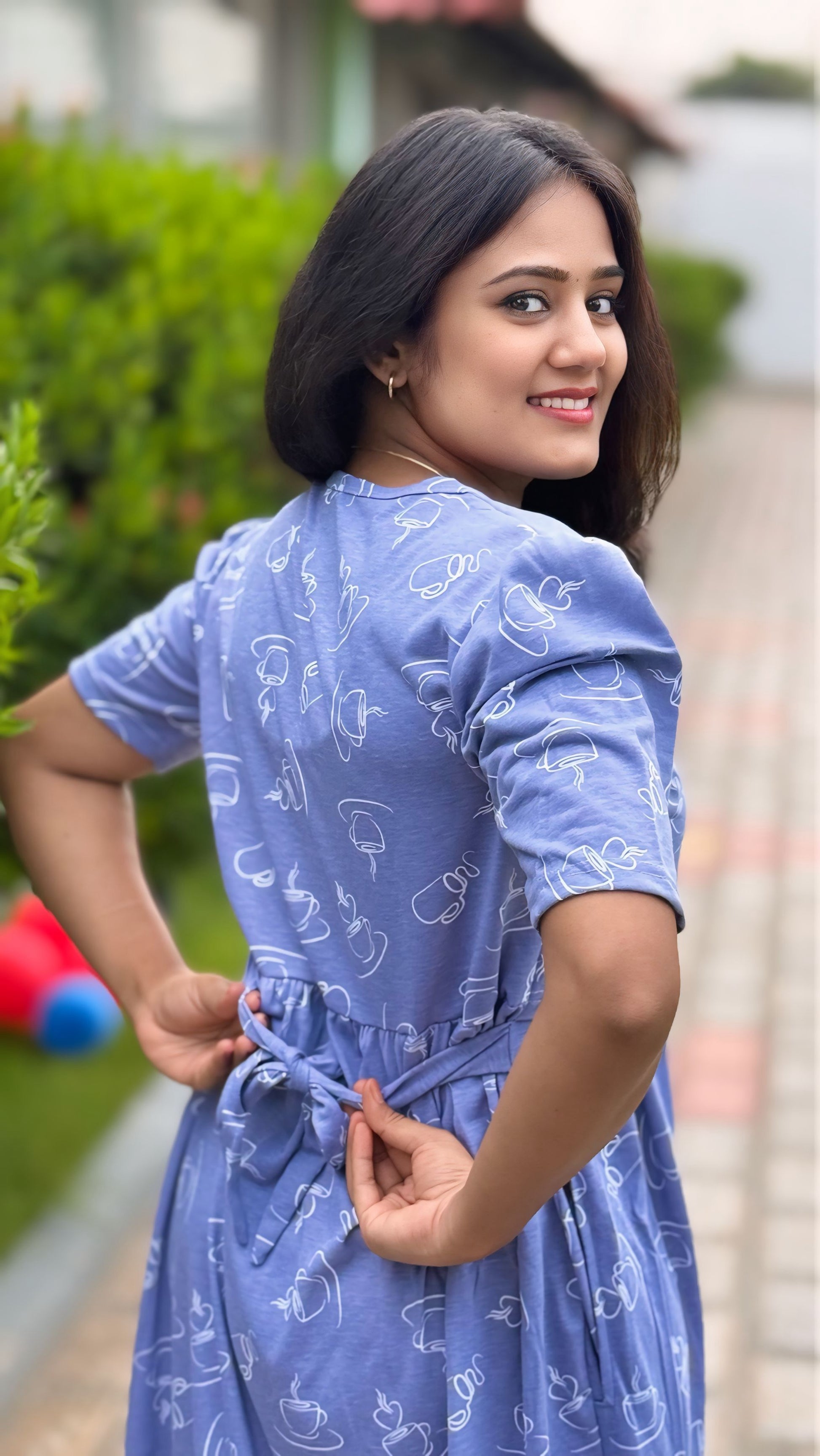 Zipless Maternity With Puff Style